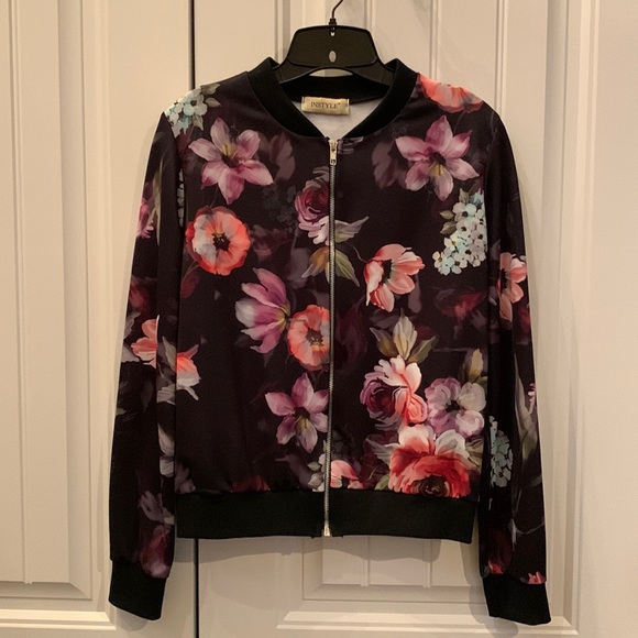 Instyle Jackets & Blazers - INSTYLE Black Floral Lightweight Bomber Jacket M